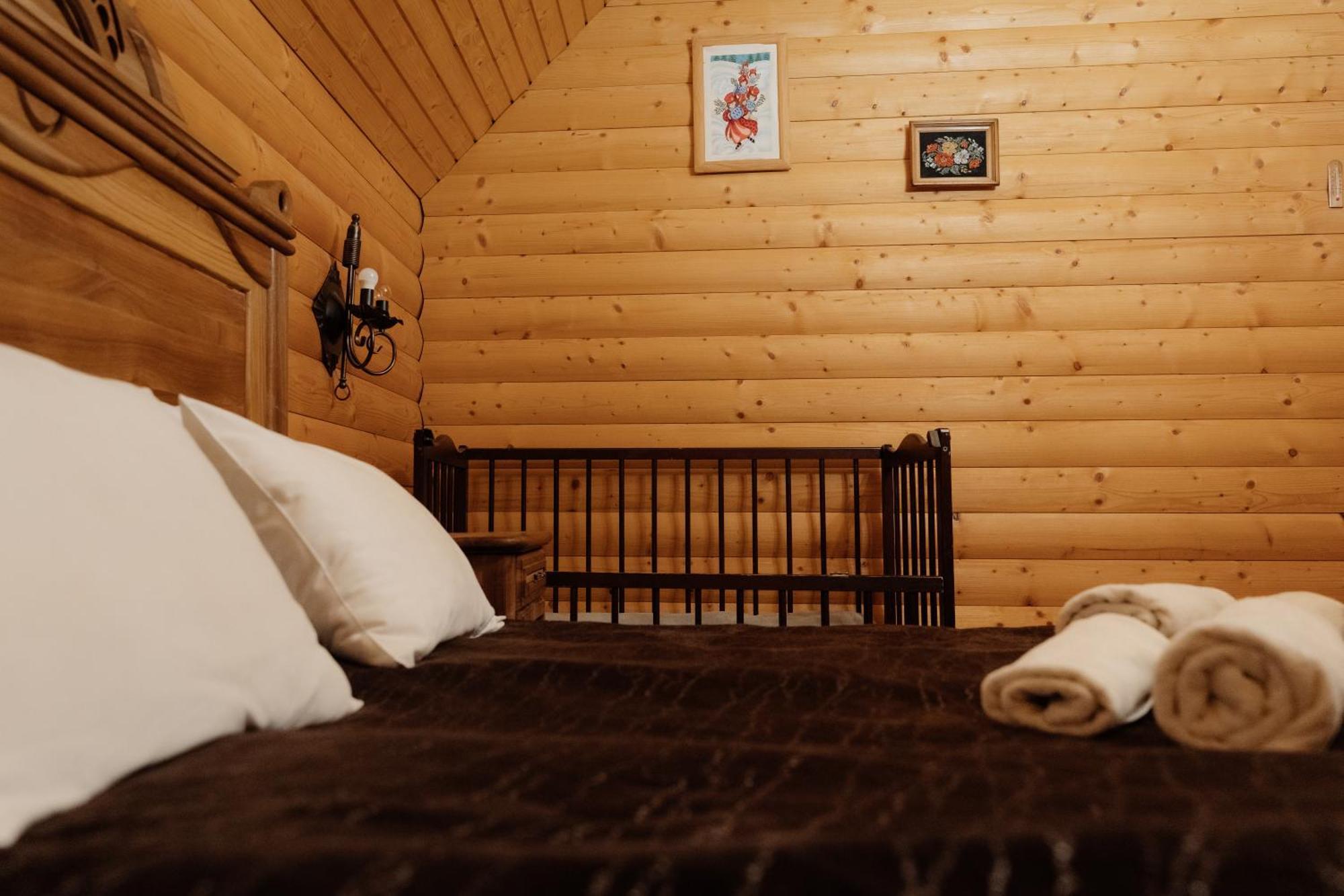 Oksamit Inn *